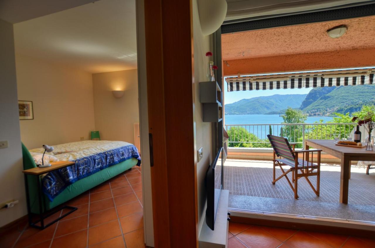 2-Bedroom Lakeview Apartment Bella Gaeta San Siro  Exterior photo