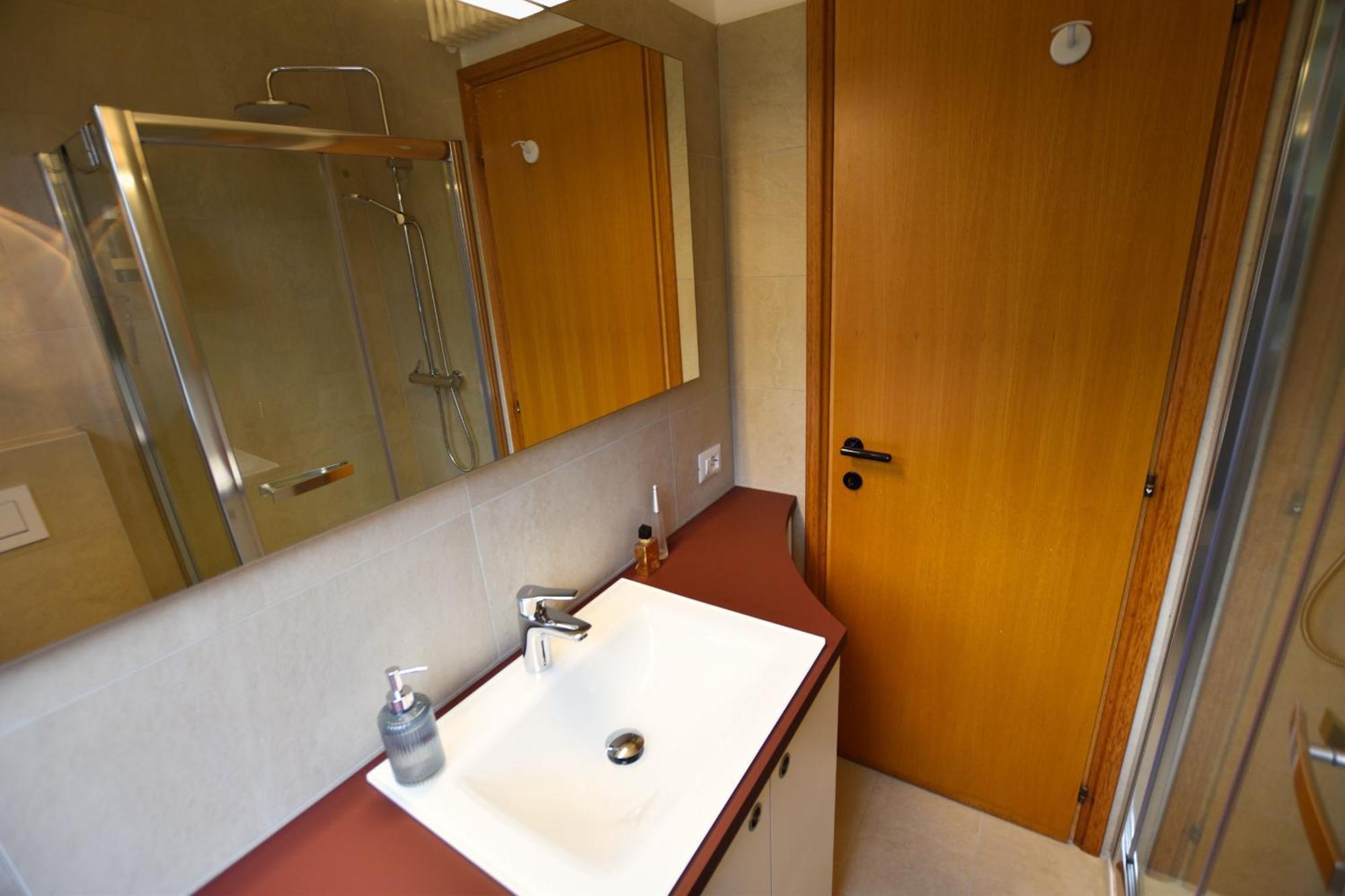 2-Bedroom Lakeview Apartment Bella Gaeta San Siro  Exterior photo